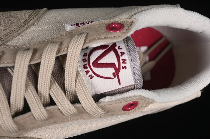 All categories Vans Vans series Vans Low Vans low-top Vans Rowan Skate Boarding Classic and versatile lightweight and comfortable professional skateboard shoes VN0A4TZCW8R